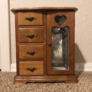 Wooden Jewelry Box, Great Condition, Perfect for Desktop